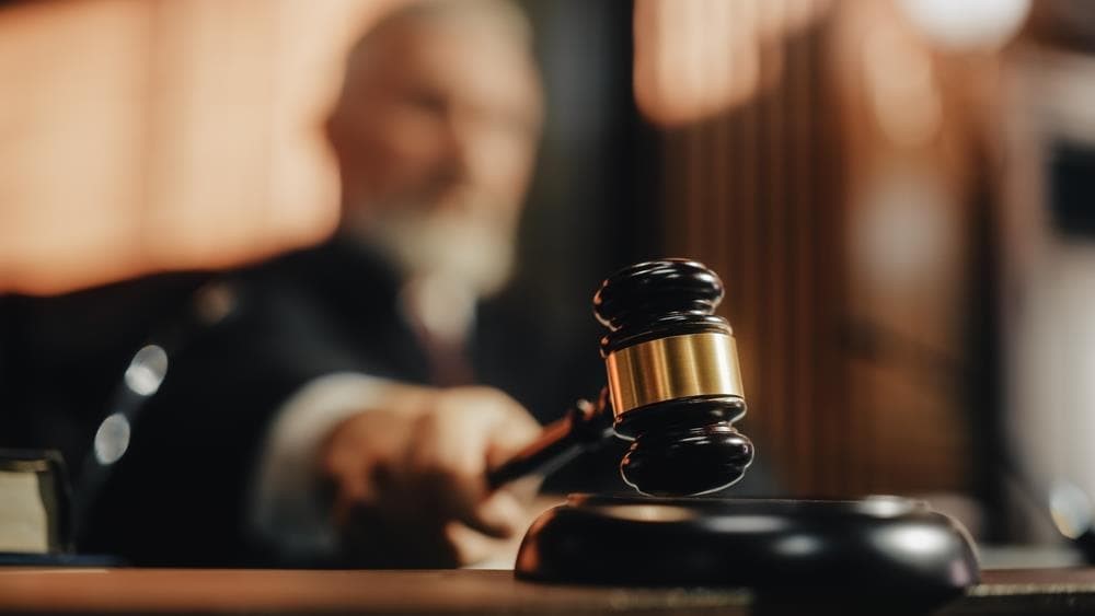 ¿Cuáles son las diferencias entre un abogado y un procurador?